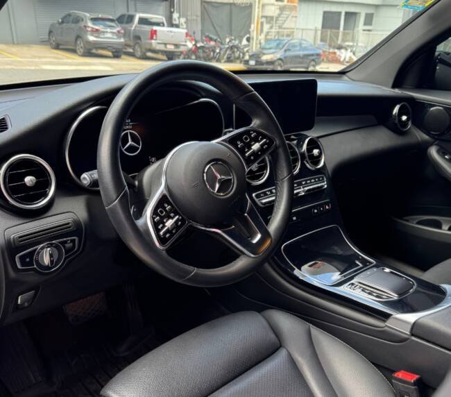 MB GLC200 QP (7)