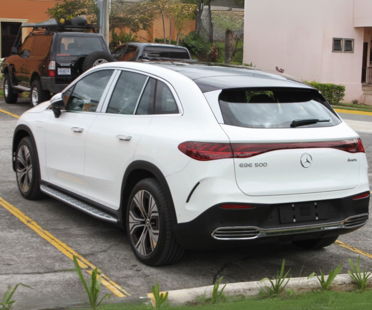 Mercedes Benz EQE 500 (3)