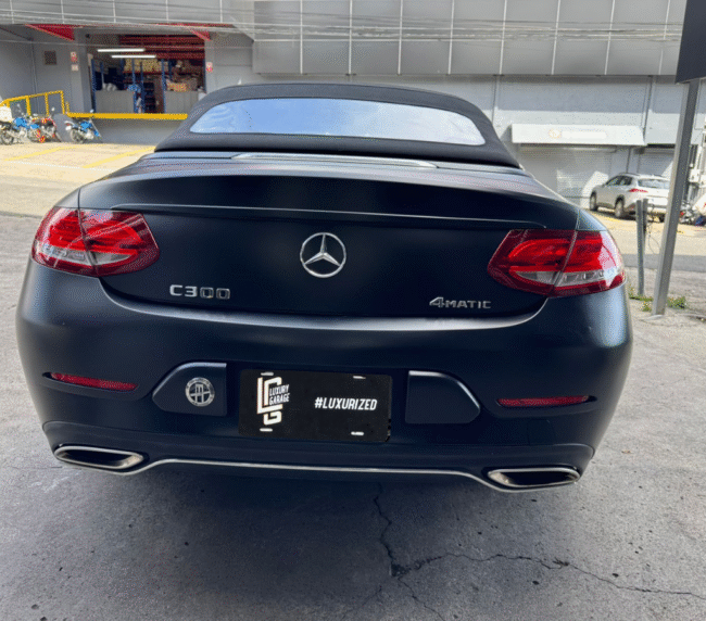 Mercedes Benz c300 2017 (5)