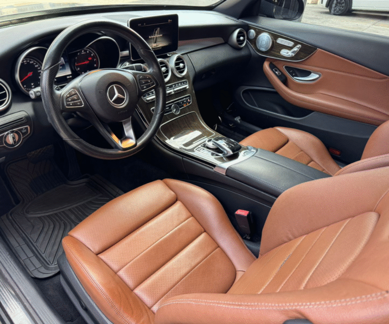Mercedes Benz c300 2017 (7)