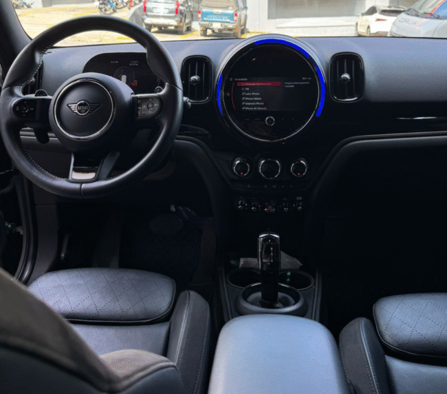 Mini Cooper Countryman 2023 (8)