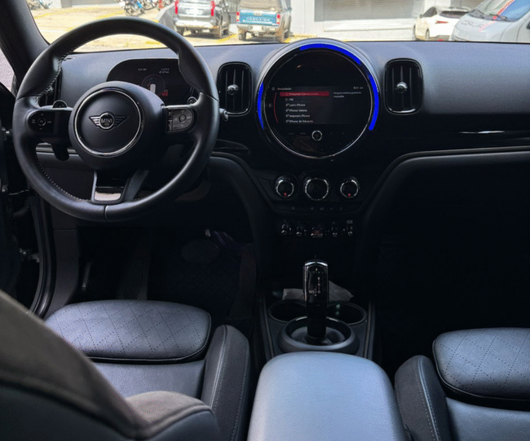 Mini Cooper Countryman 2023 (8)