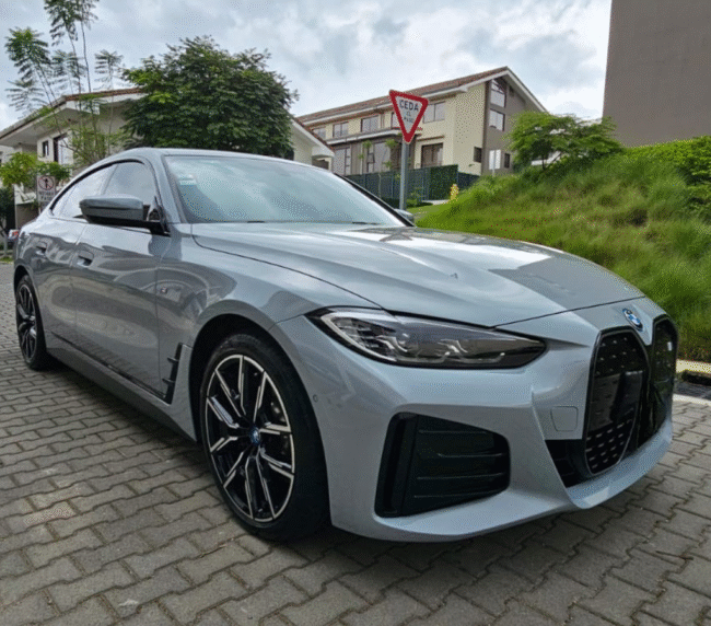 BMW i4 2024 (5)