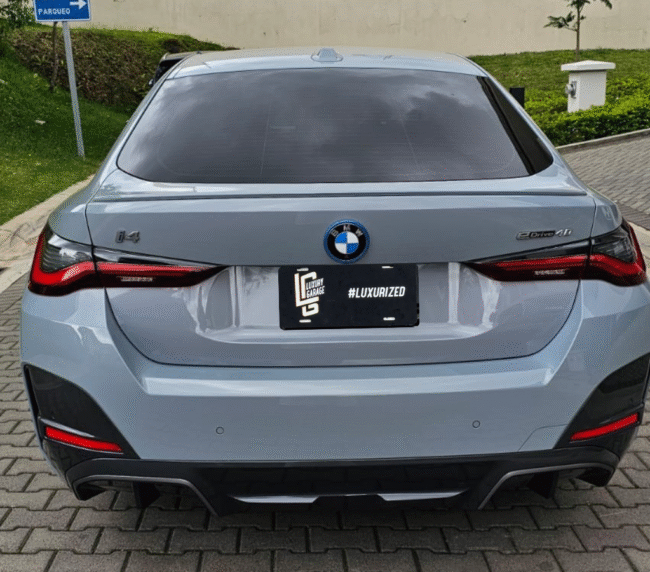 BMW i4 2024 (6)