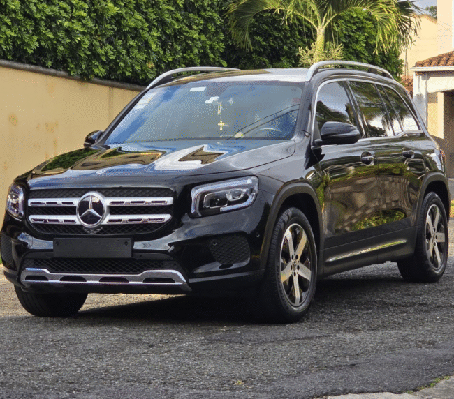 Mercedes Benz GLB 200 Progressive (3)