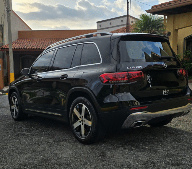 Mercedes Benz GLB 200 Progressive (5)