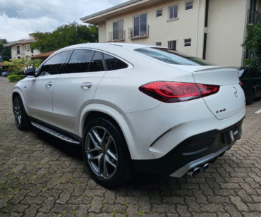 Mercedes Benz GLE 53 AMG 2021 (5)