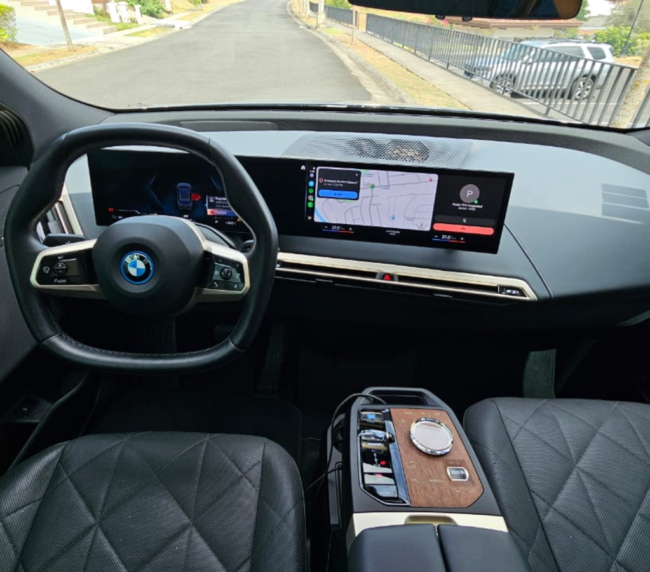 BMW IX 2023 (6)