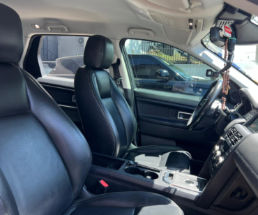 Land Rover Discovery Sport 2019 (7)