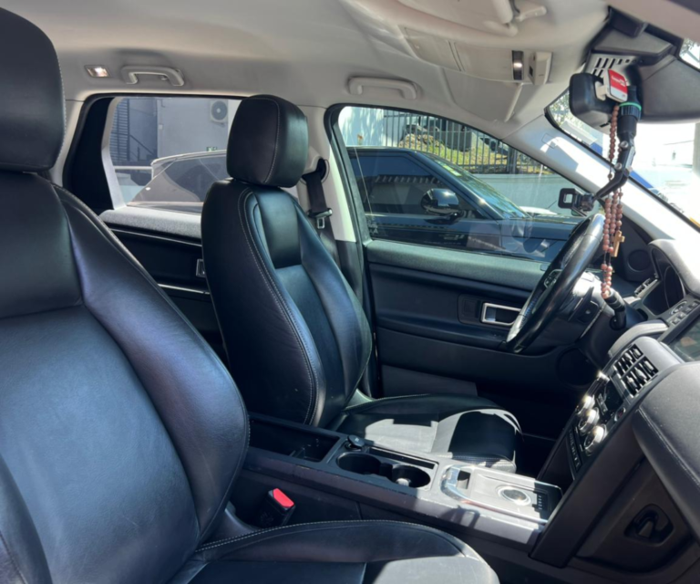 Land Rover Discovery Sport 2019 (7)