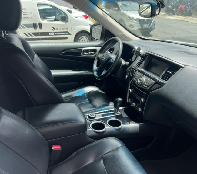 Nissan Pathfinder 2015 (6)