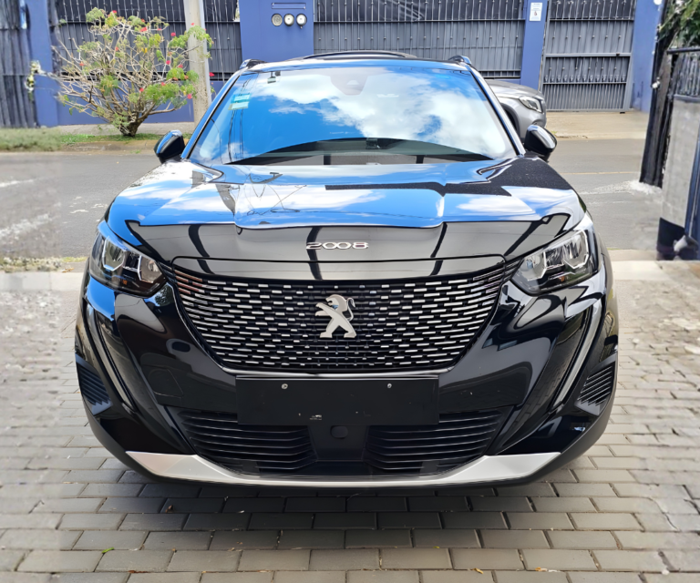 Peugeot 2008 2023 (2)