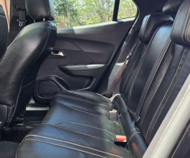 Peugeot 2008 2023 (8)