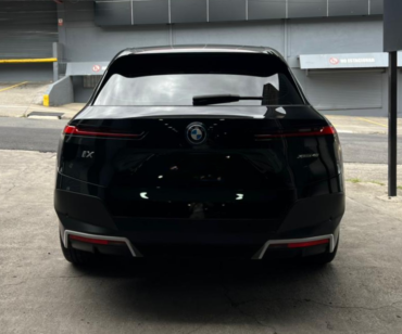 BMW iX Atelier x40 2024 (7)