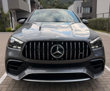 Mercedes Benz AMG GLE 63 S 2024 (2)