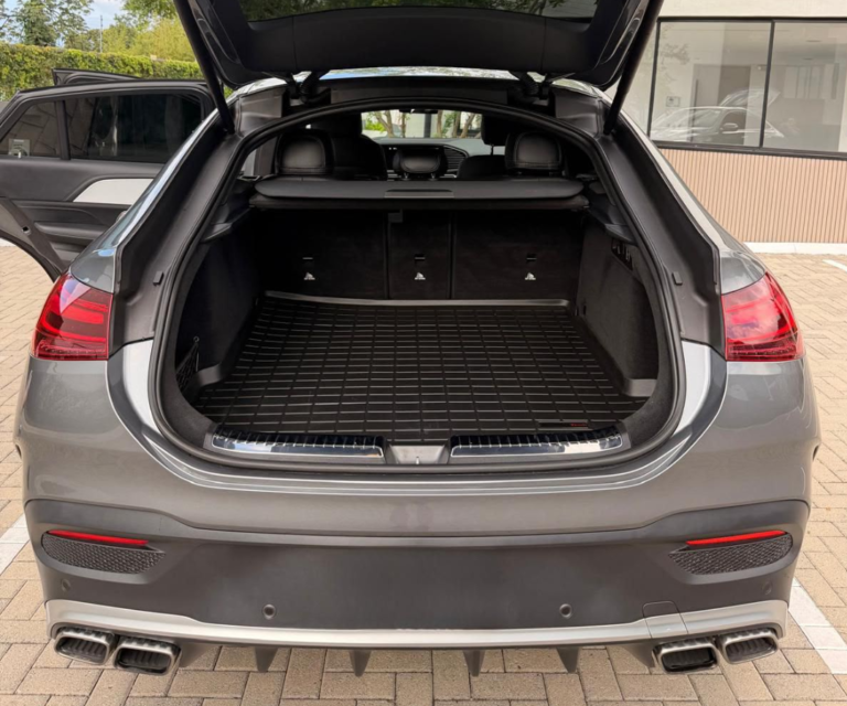 Mercedes Benz AMG GLE 63 S 2024 (5)