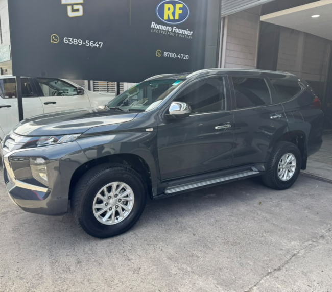 Mitsubishi Montero Sport 2023