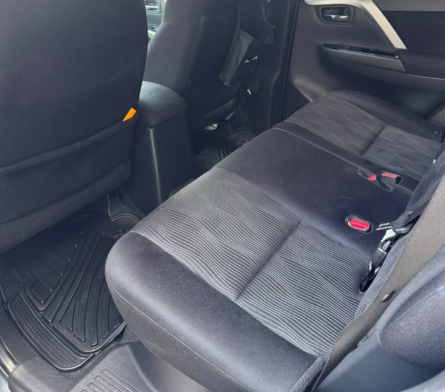 Mitsubishi Montero Sport 2023 (8)