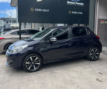 Peugeot 208 (sedán) 2018 (2)