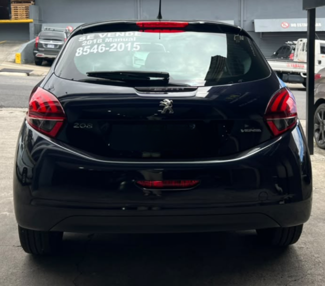 Peugeot 208 (sedán) 2018 (4)